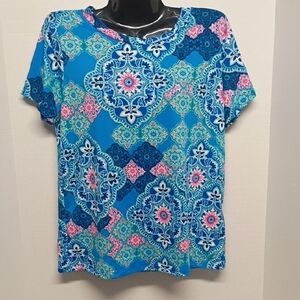 Love J Blue and Pink Geometric Women's Tee